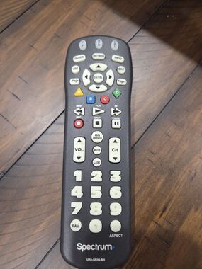 EUCUniversal Remote Control For TV UR3-SR3S Raised Big Numbers Letters Black B18